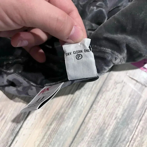 Armani Exchane Womens Velvet Burnout Silk Blend Top Sz S Gray Whimsygoth 90s Y2K - Picture 7 of 9